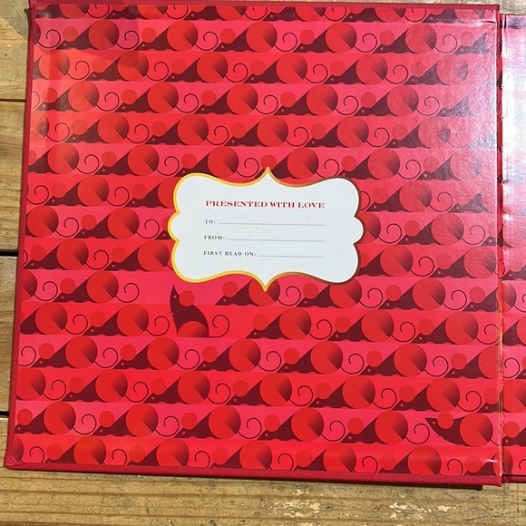 FAO SCHWARZ
The Nutcracker And The Mouse King Book - Picture 3 of 4